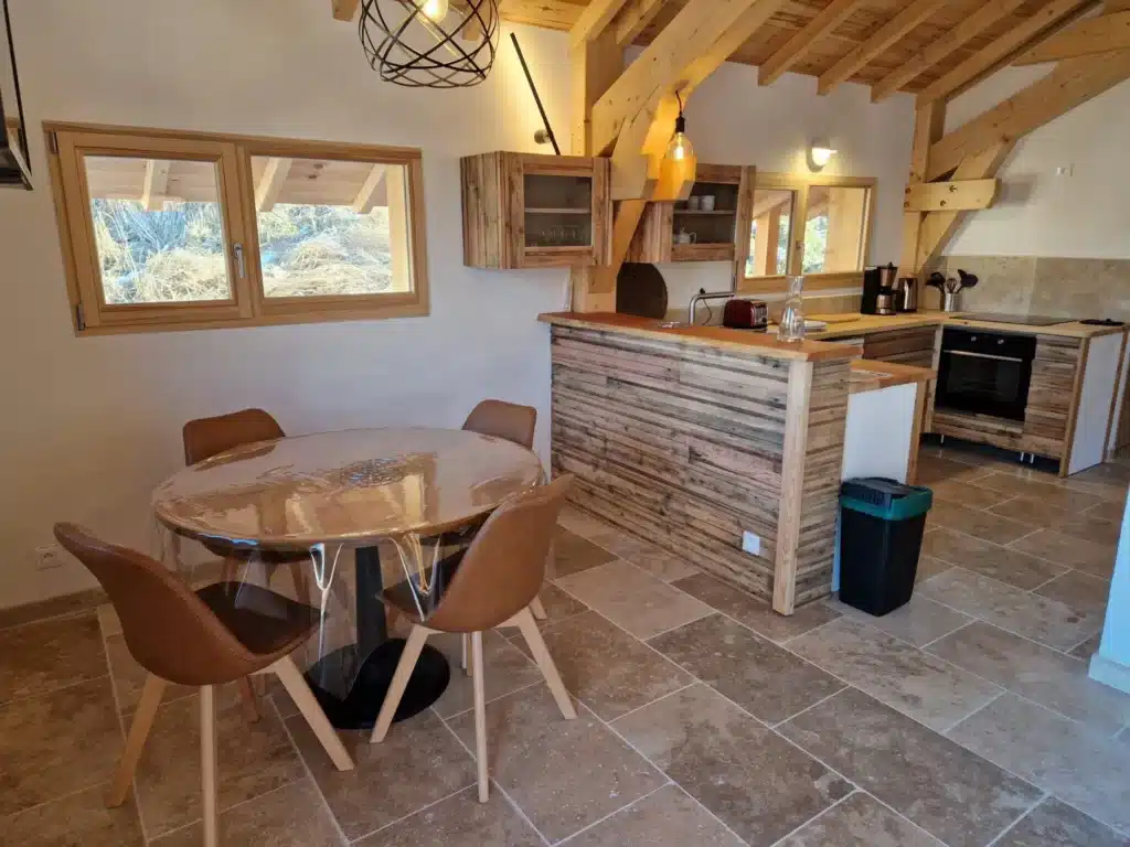 Appartements meublés en location dans le Queyras à la Maison de Gaudissard